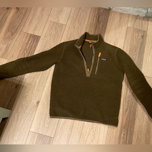Patagonia warm 1/4 zip sweater